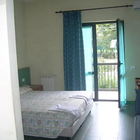 Otel River 3*